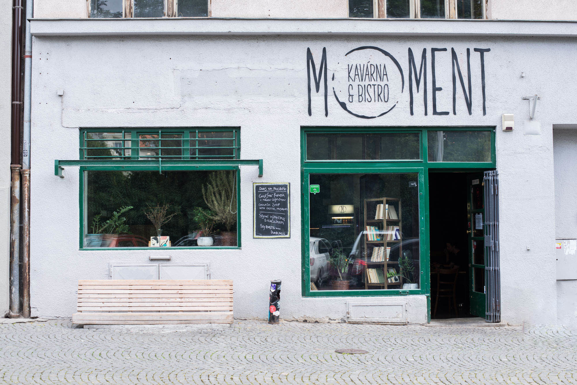 Vegan food guide for prague: moment cafe and bistro