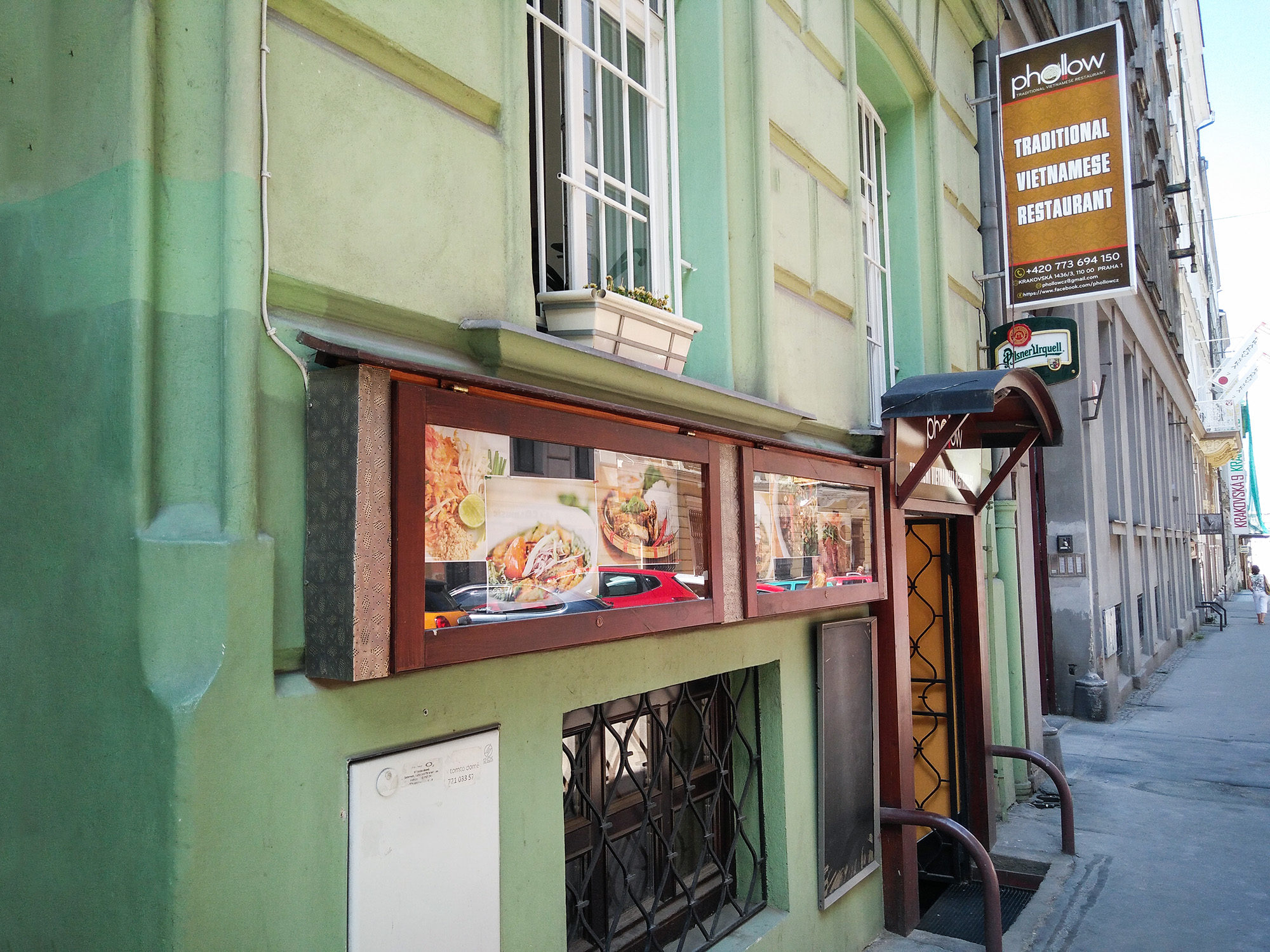 Phollow vietnamese food in Prague – Vegan Food Guide